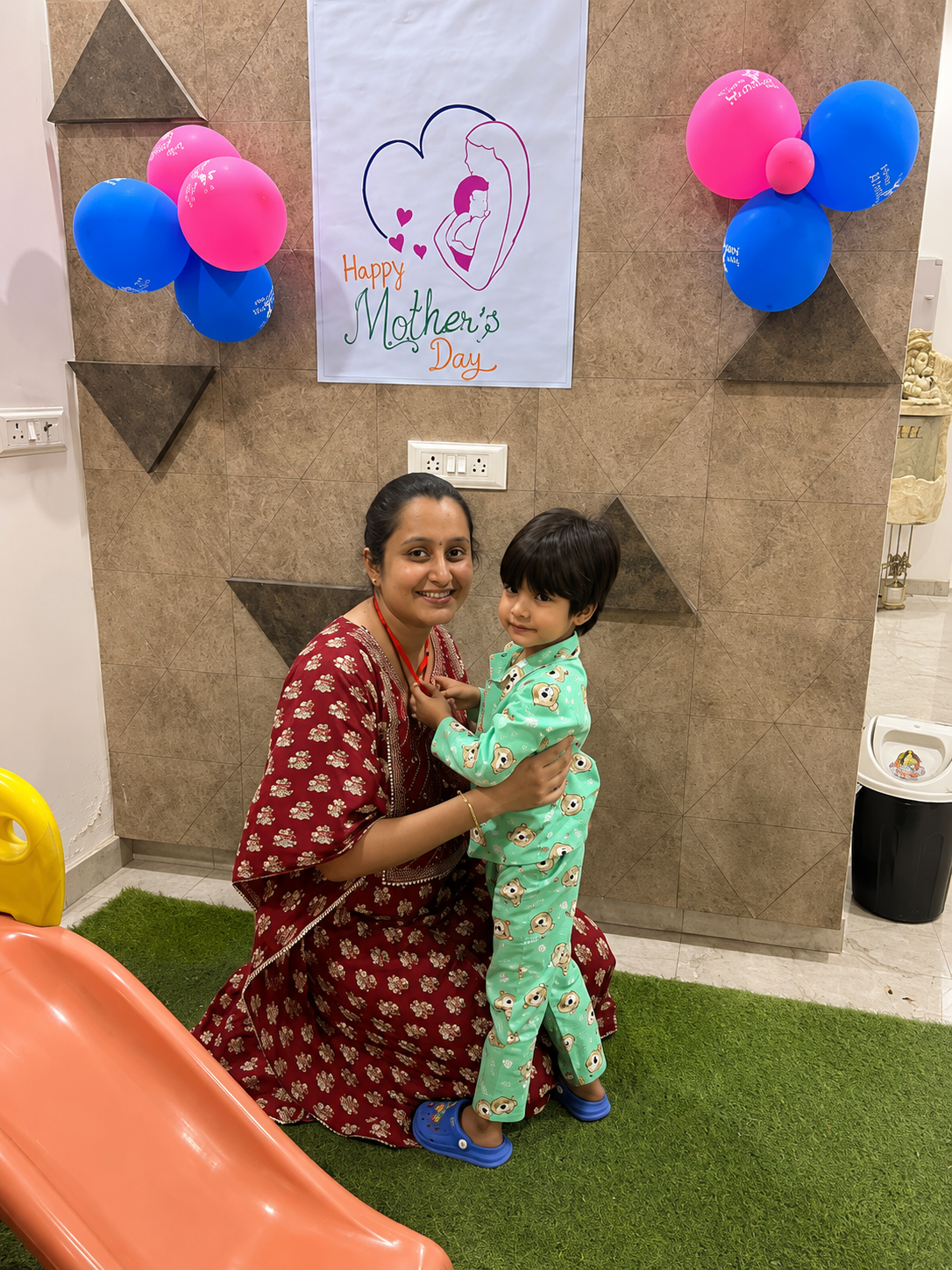 Patient reception area at Umang Medical Centre